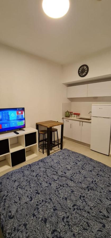 דירת חדר יפה ונעימה באיזור פסטורלי ושקט Apartment Zihron Iacov Exterior foto