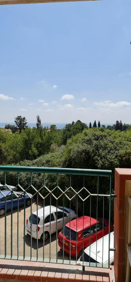 דירת חדר יפה ונעימה באיזור פסטורלי ושקט Apartment Zihron Iacov Exterior foto